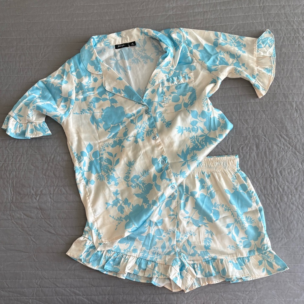 Nasty Gal Sating Blue and White Floral Pajama Set